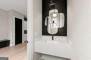 Mason Flats - Residential