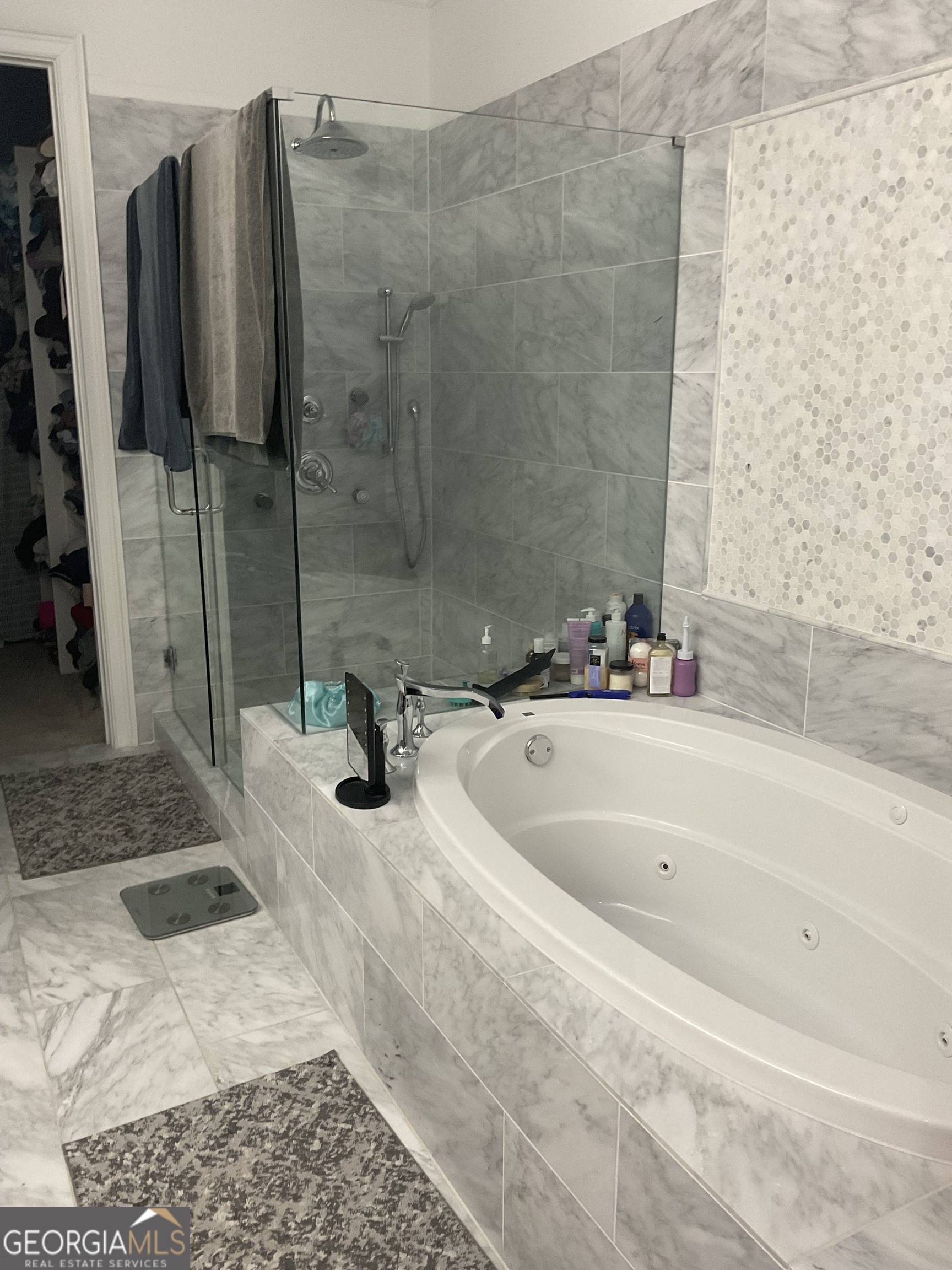 353 Brownstones CIR NE