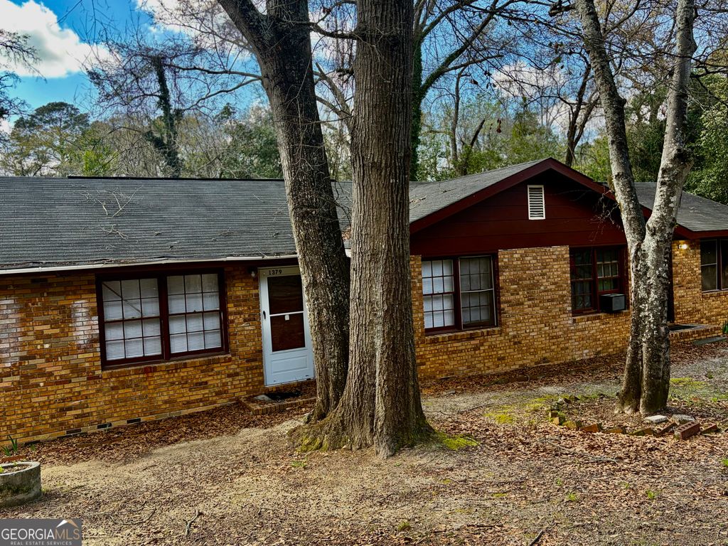 Photo of 1379 Wills Place, Macon, GA 31211 (MLS # 10734676)