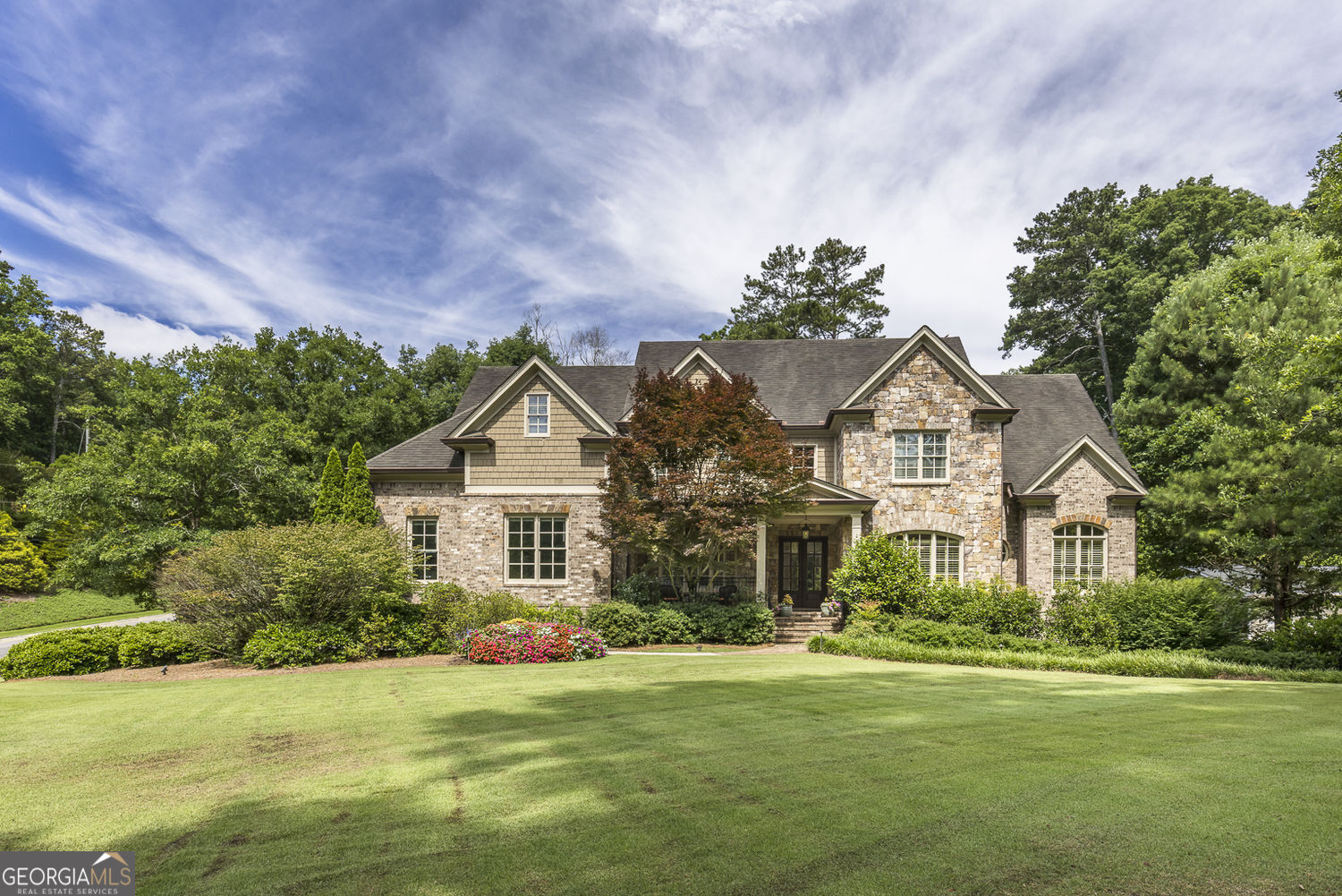 705 Langford LN NW