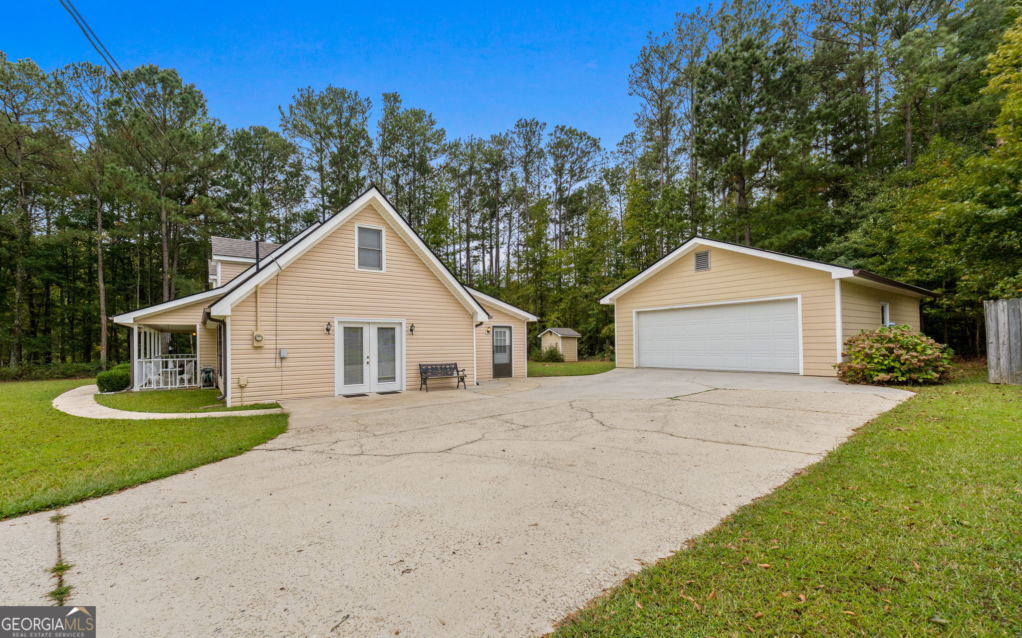 3916 McKinley RD