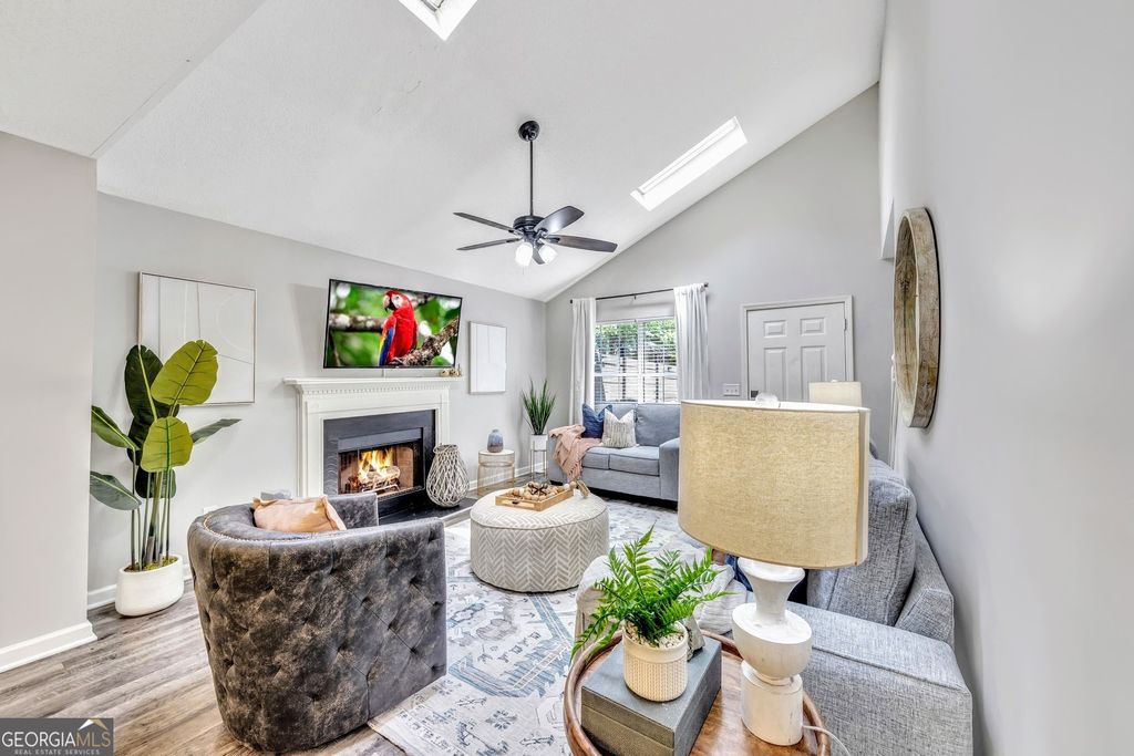 Photo of 4210 Lakes End Drive NW, Kennesaw, GA 30144 (MLS # 10652731)