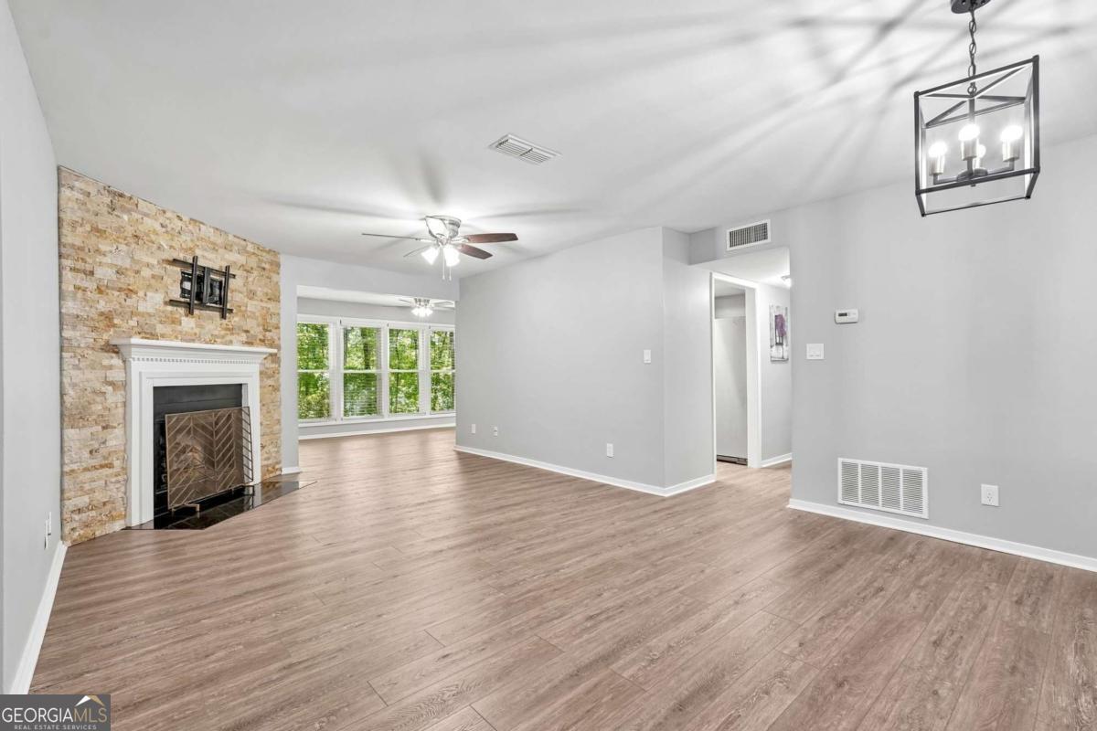 3019 Canyon Point CIR