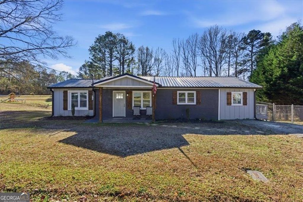 Photo of 533 WESLEY CAMP Rd, Tallapoosa, GA 30176 (MLS # 10651153)