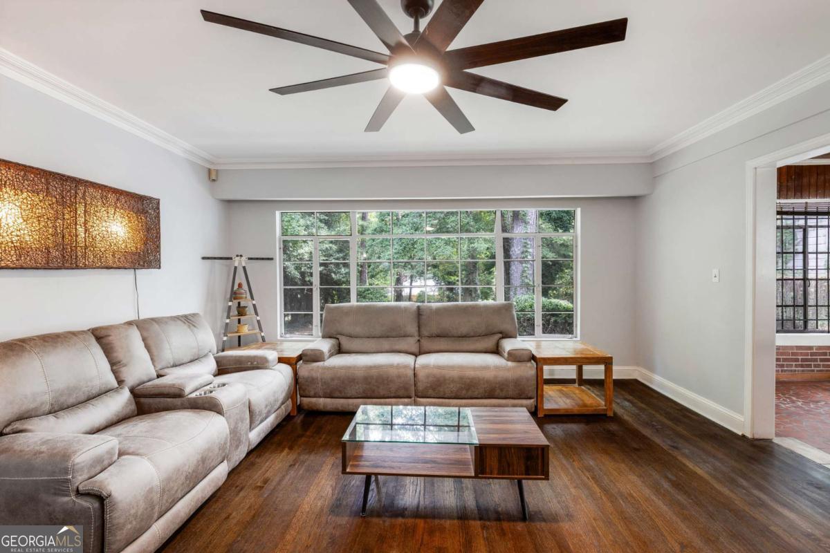 245 Richardson RD NW