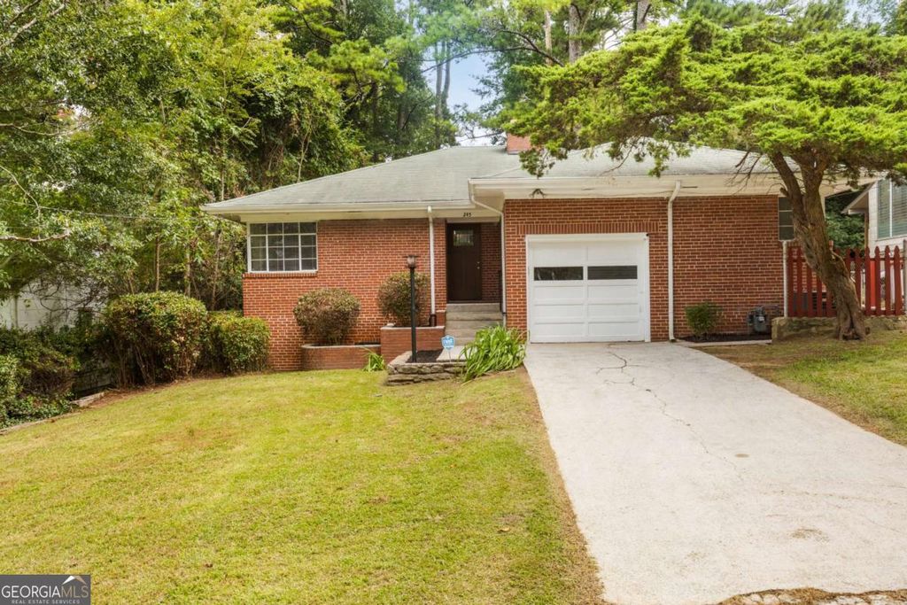 Photo of 245 Richardson Road NW, Atlanta, GA 30314 (MLS # 10669534)