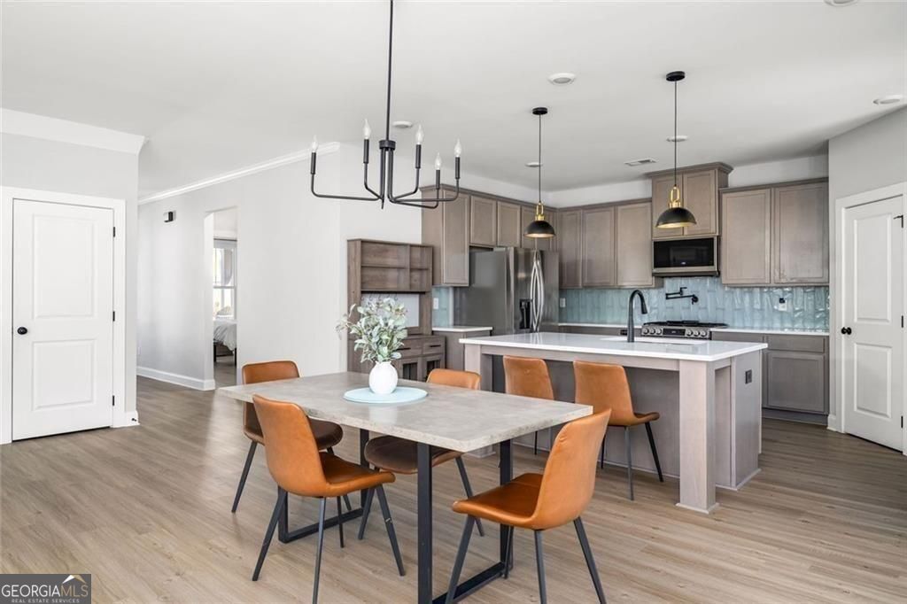 233 Mountain Ashe LN