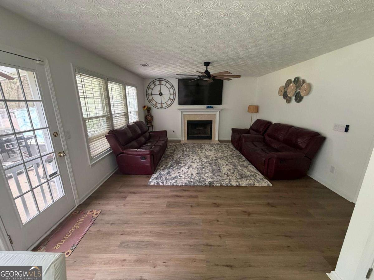 3125 Abbotts Pointe DR