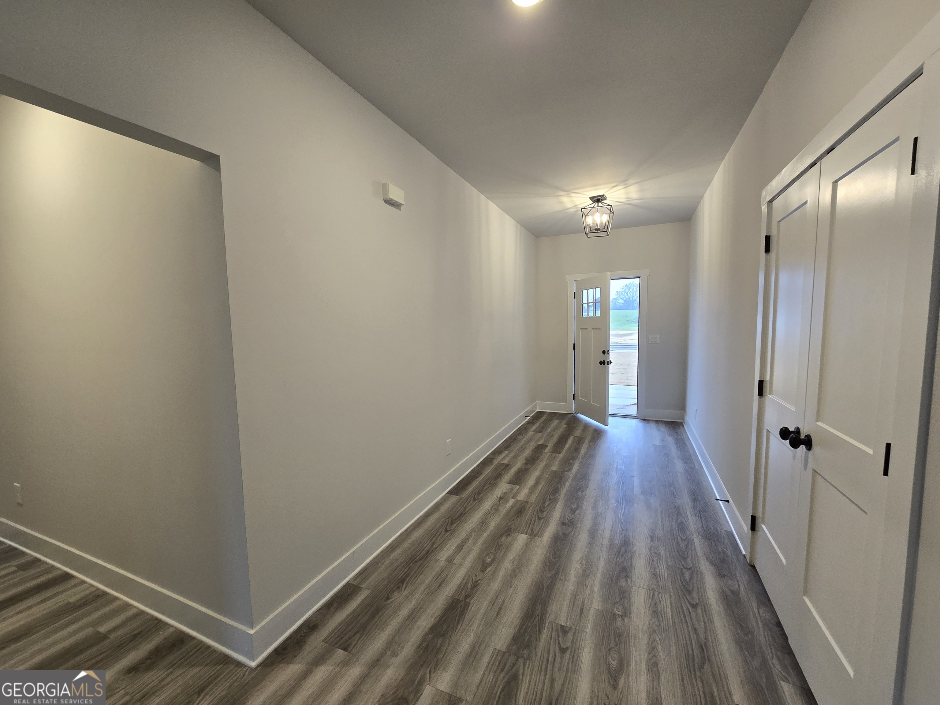 1001 Alaina AVE 71