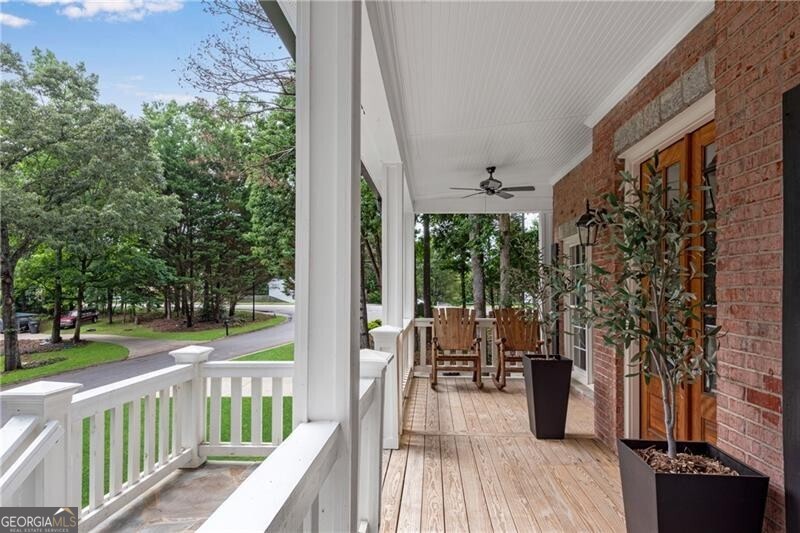 5301 Regency Lake CT