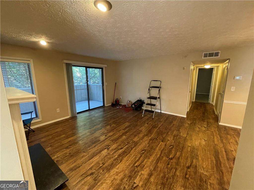 Wynnes Ridge - Residential Lease