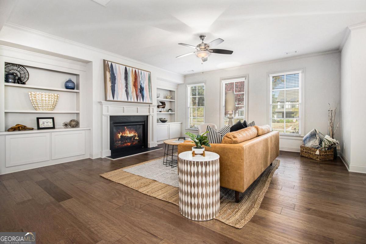 3235 Rockbridge RD SW