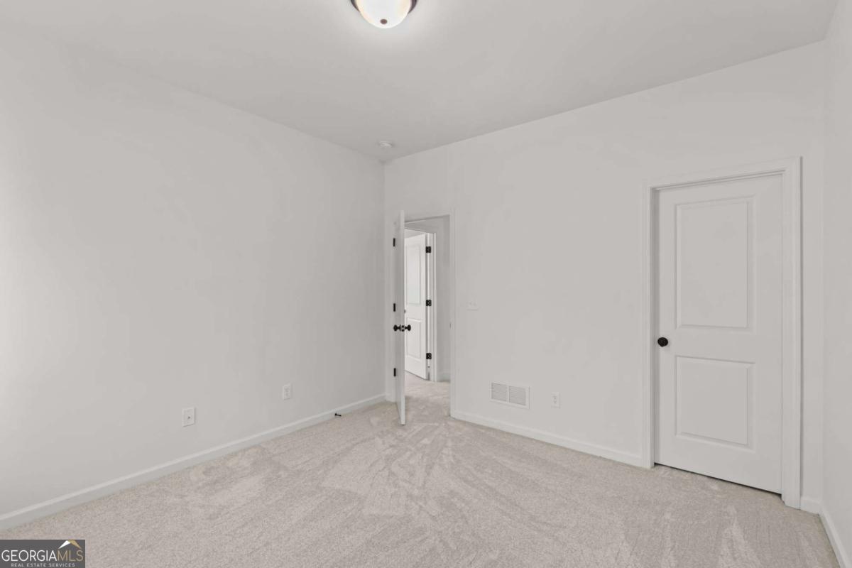 The Summit at Piedmont - Residential
