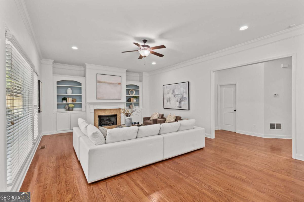 The Summit at Piedmont - Residential
