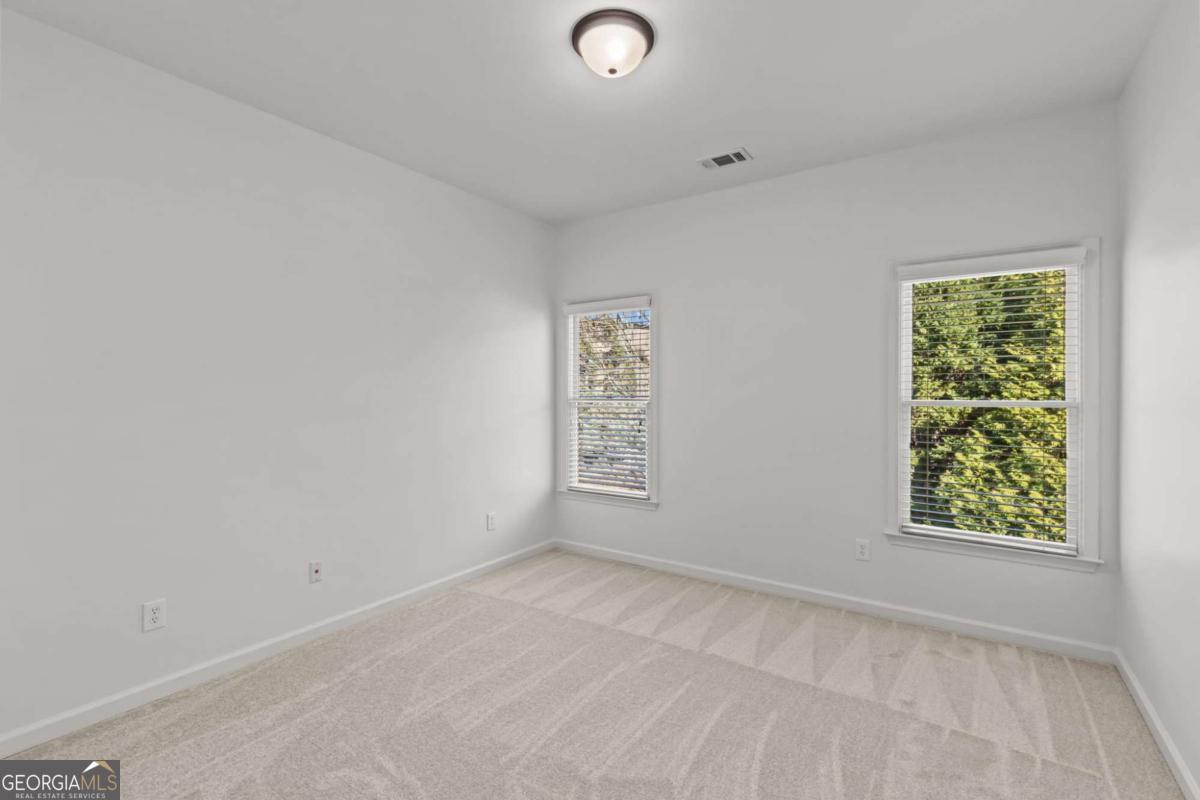The Summit at Piedmont - Residential