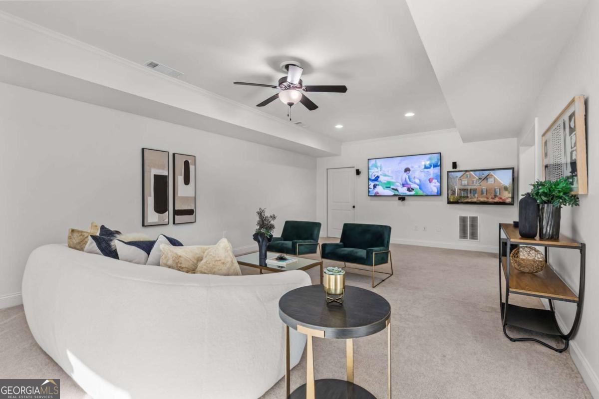 The Summit at Piedmont - Residential