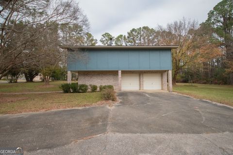 A home in Waycross