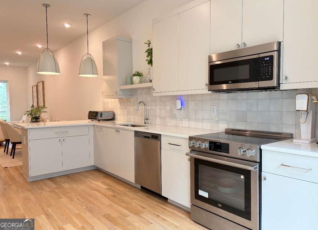 Photo of 2199 Lenox Road NE, Atlanta, GA 30324 (MLS # 10870903)