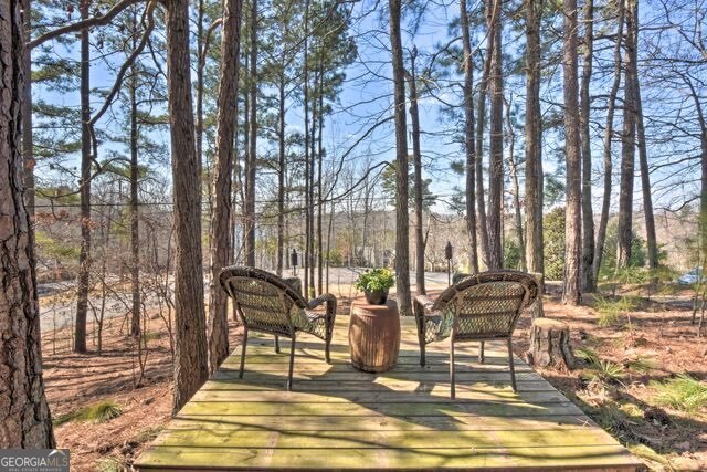 5382 Pine Forest RD