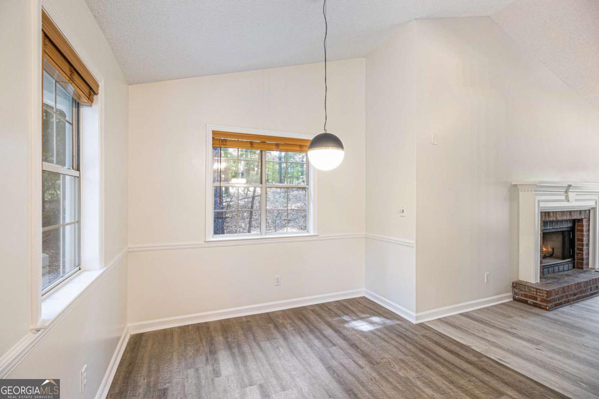 Towns Harbor - Residential