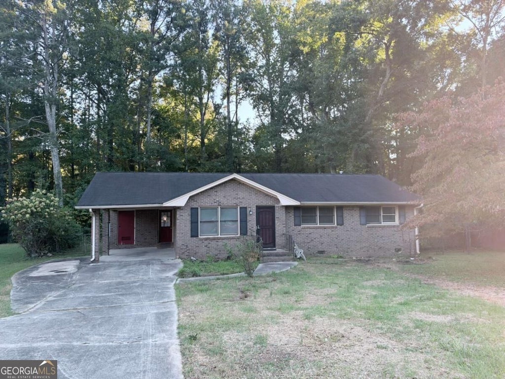 Photo of 2959 Bobolink Drive, Rex, GA 30273 (MLS # 10871587)