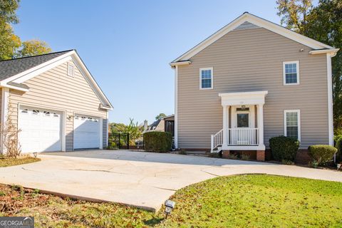 A home in Newnan