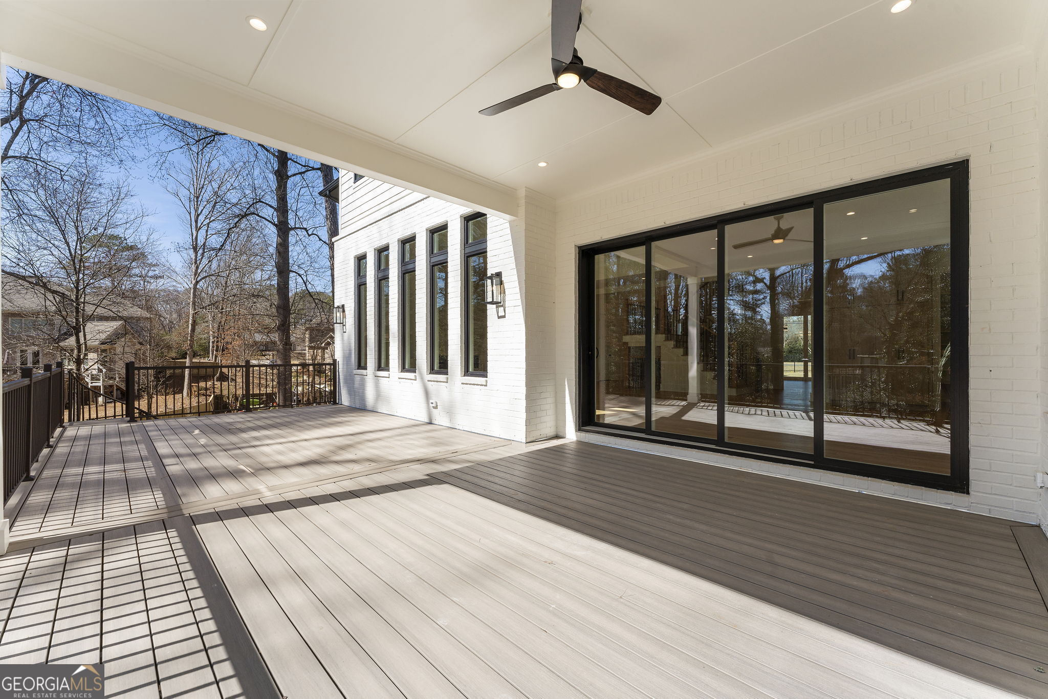 Willow Point - Residential