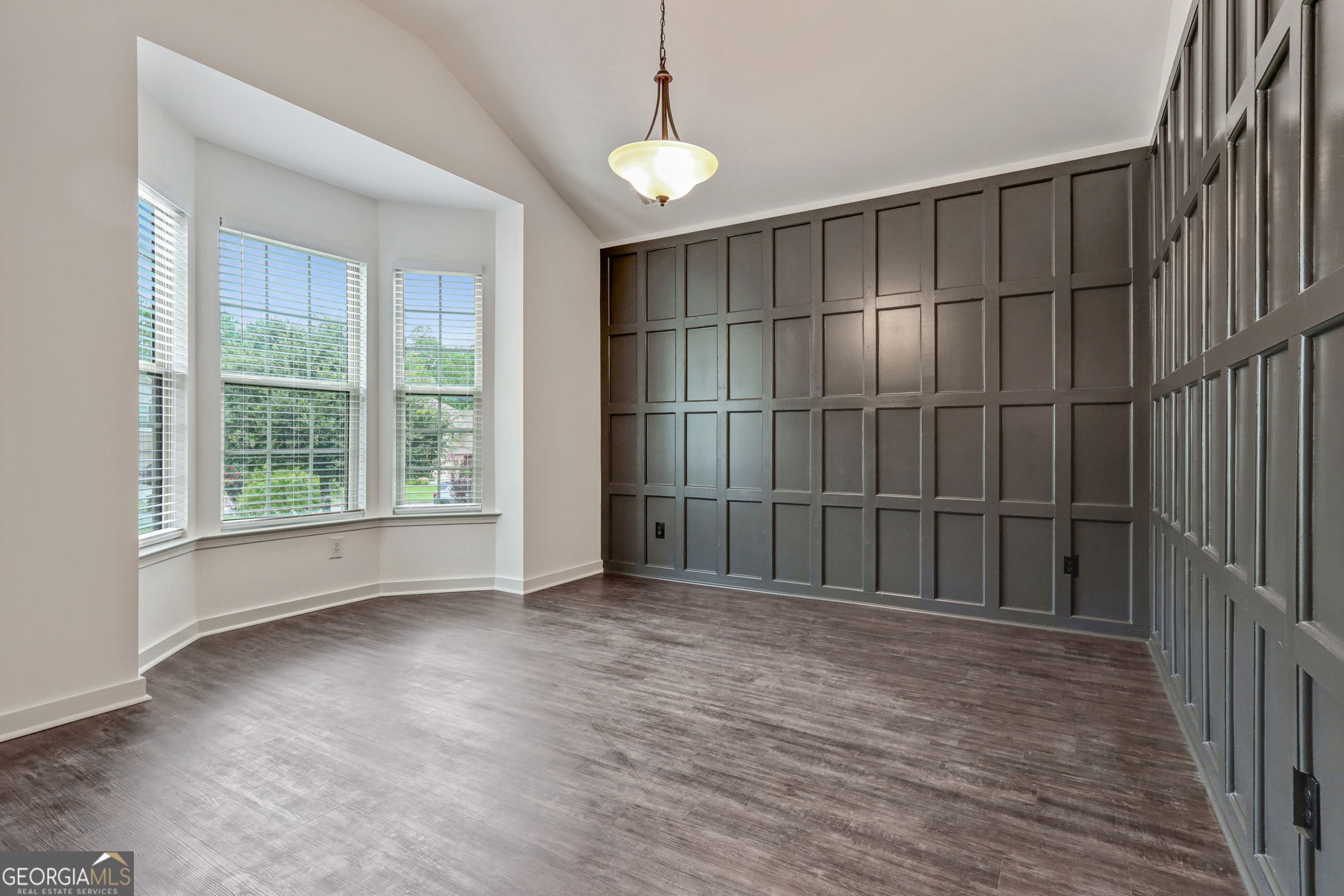 245 Ledford WAY