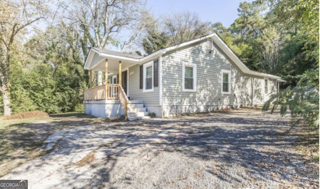 Photo of 3242 Evergreen Drive, Macon, GA 31206 (MLS # 10650015)