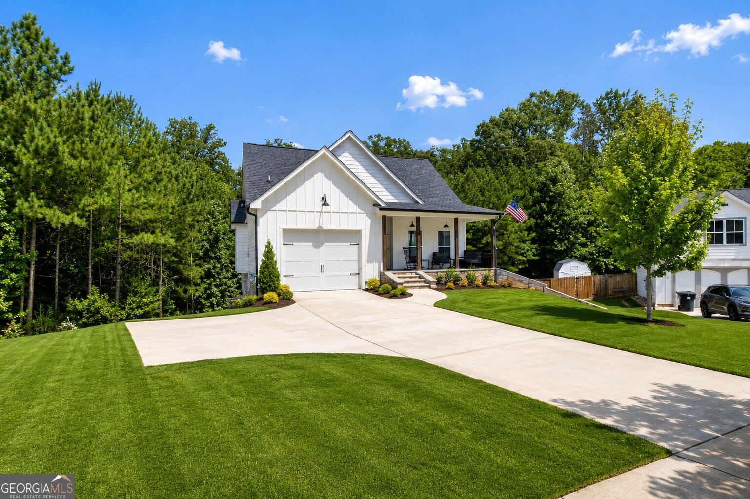 385 Surrey CT