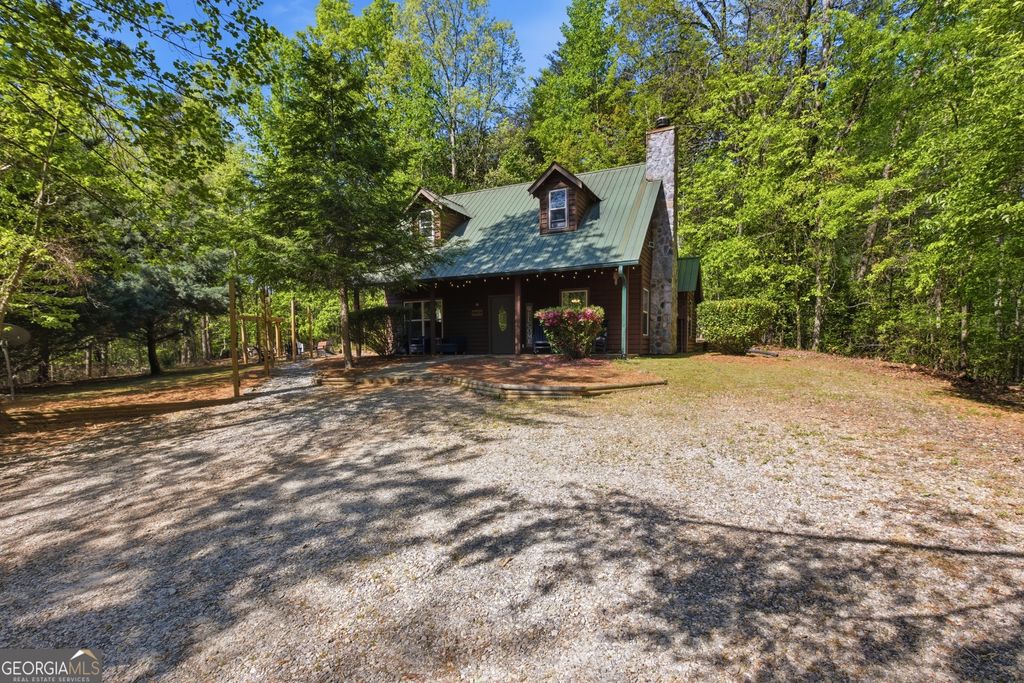 Photo of 325 Blue Creek Cove, Cleveland, GA 30528 (MLS # 10813945)