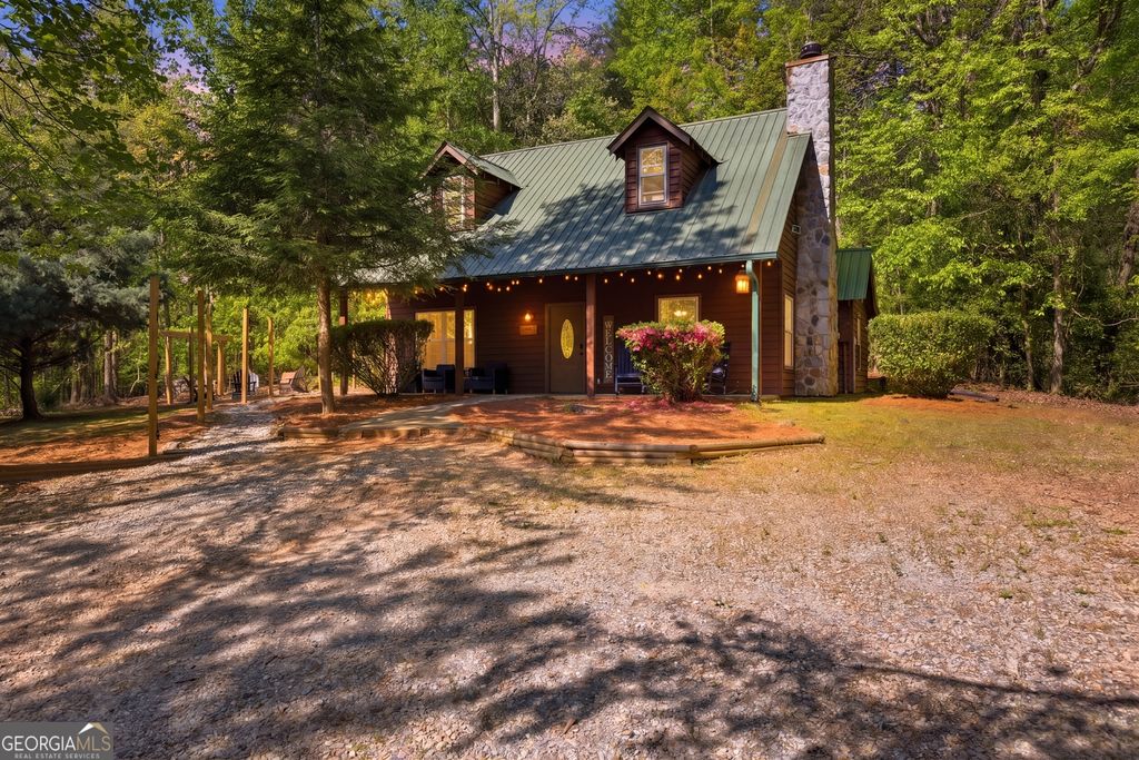 Photo of 325 Blue Creek Cove, Cleveland, GA 30528 (MLS # 10813945)