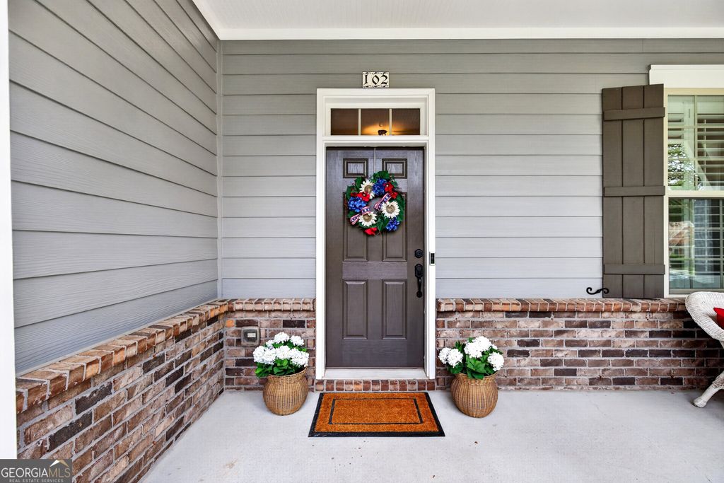 Photo of 102 Waterlace Way, Fayetteville, GA 30215 (MLS # 10774083)