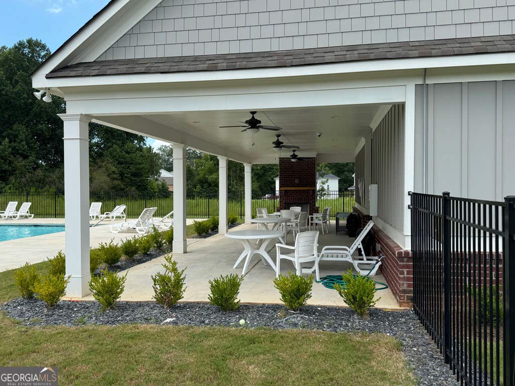 Photo of 402 Sweetwood Court, Lagrange, GA 30241 (MLS # 10827448)