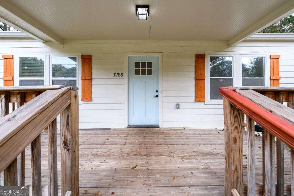 Photo of 1285 Avon Avenue SW, Atlanta, GA 30310 (MLS # 10678364)