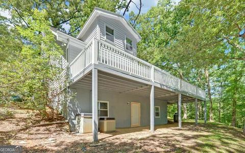 A home in Hiawassee