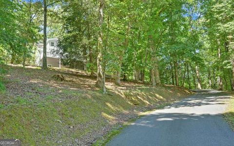 A home in Hiawassee