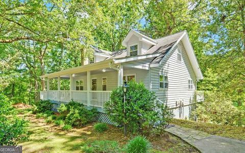 A home in Hiawassee