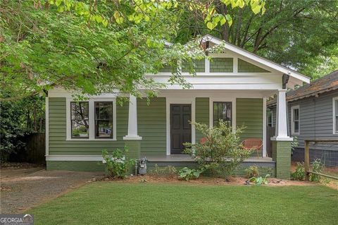 Photo of 818 Elbert Street SW, Atlanta, GA 30310 (MLS # 10757905)