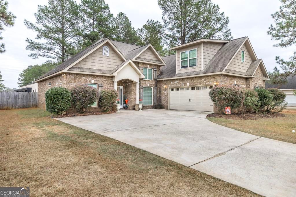 Photo of 312 Bridgehampton Way, Perry, GA 31069 (MLS # 10652151)