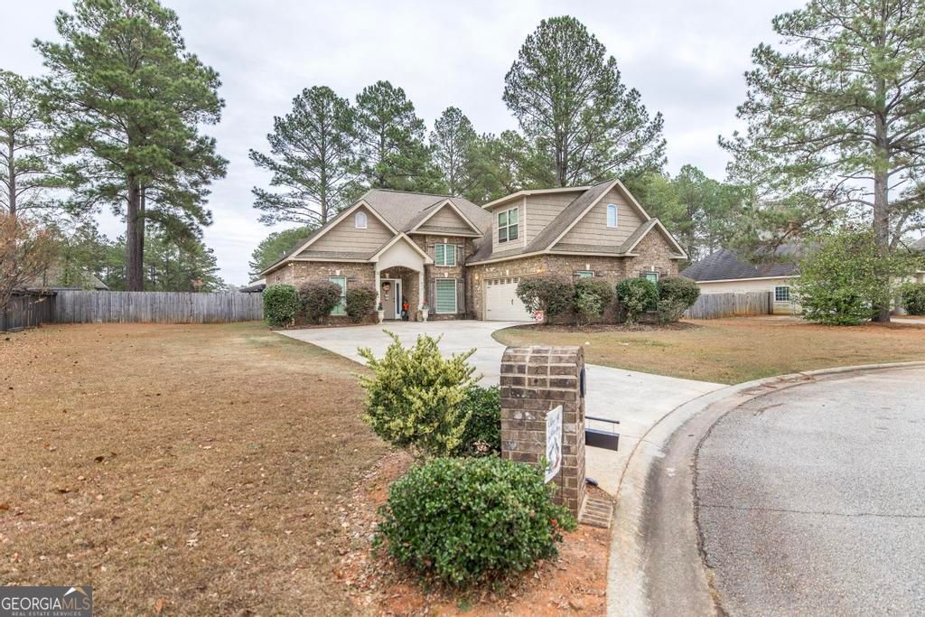 Photo of 312 Bridgehampton Way, Perry, GA 31069 (MLS # 10652151)
