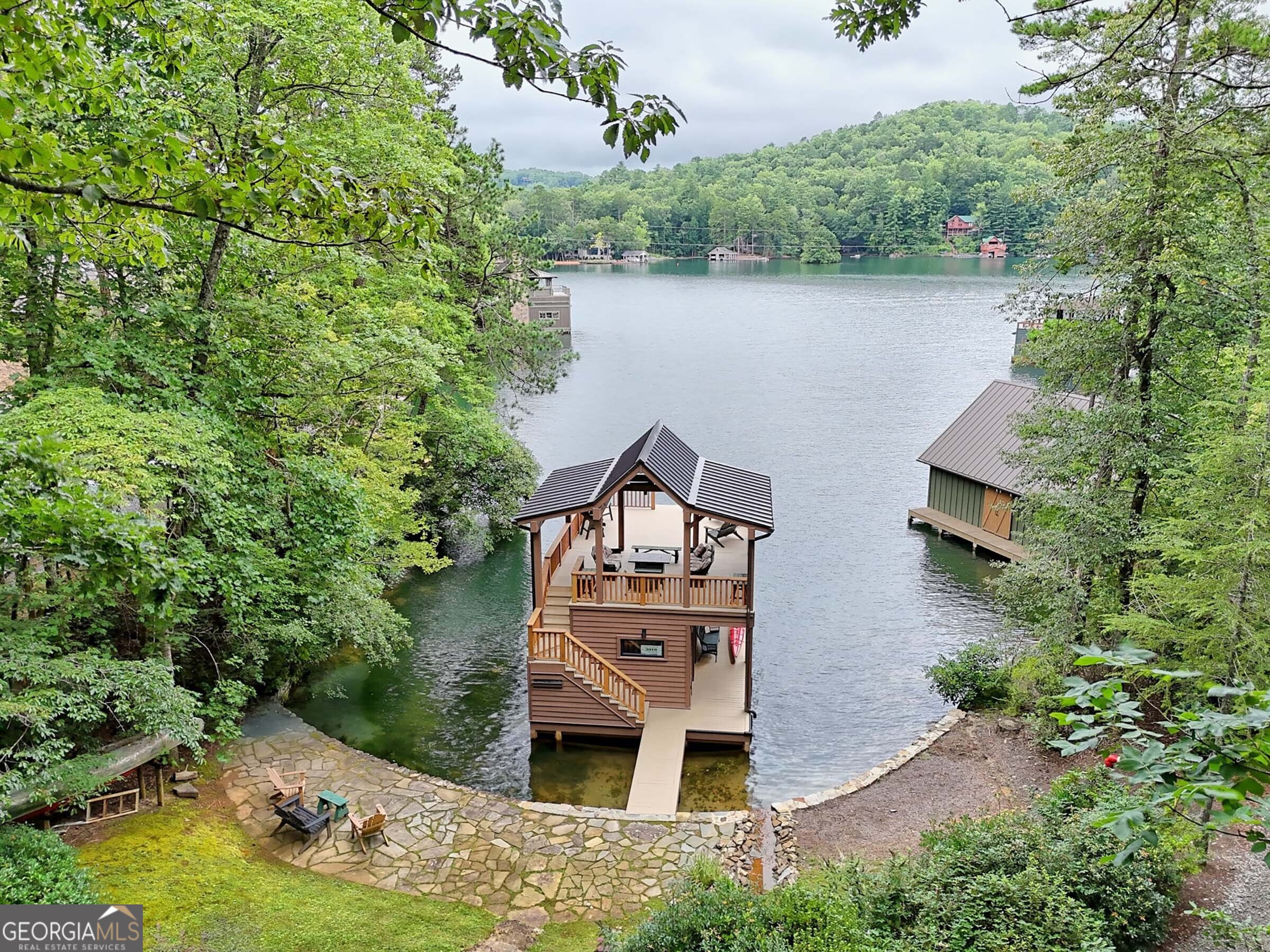3019 Moccasin Creek RD