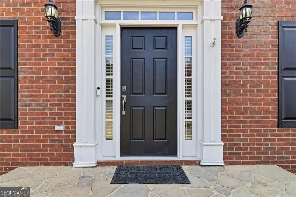 4034 Song Thrush CT NE