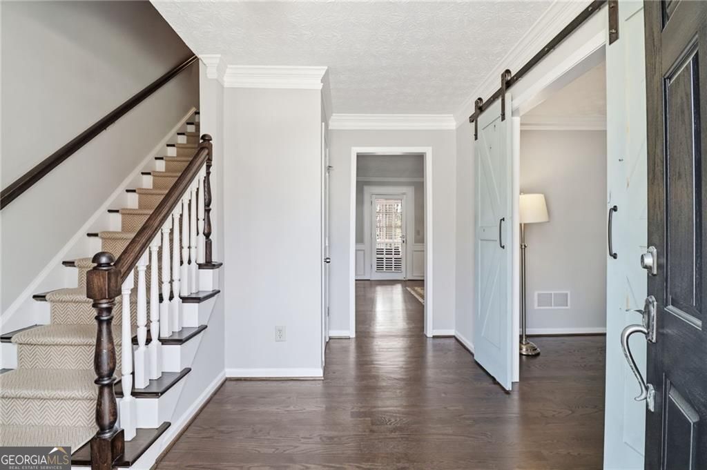 4034 Song Thrush CT NE