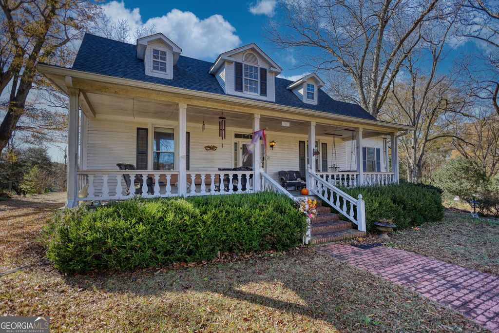 Photo of 188 Davidson Street, Shady Dale, GA 31085 (MLS # 10662420)
