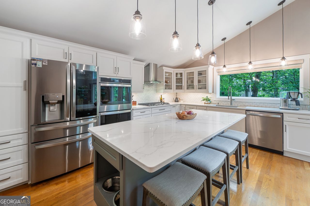 Willow Point - Residential