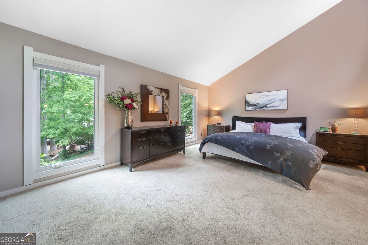 Willow Point - Residential