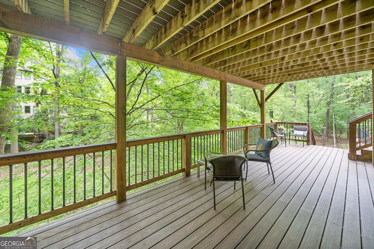 Willow Point - Residential