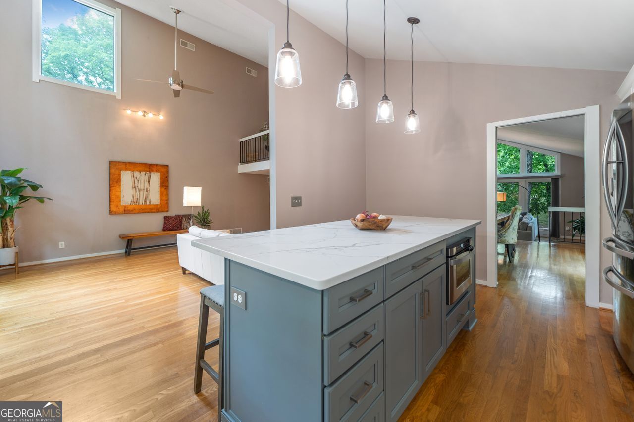 Willow Point - Residential