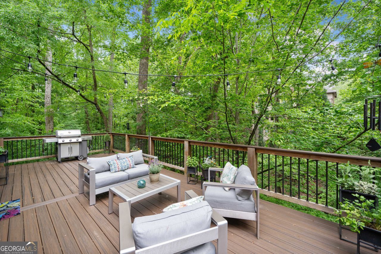 Willow Point - Residential